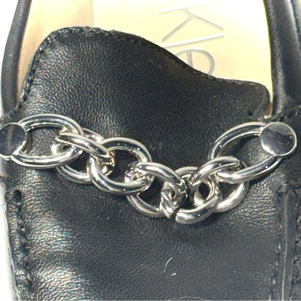 Black Leather Chain Loafers Calvin Klein Koelanna Moc Toe Flat Size 9.5